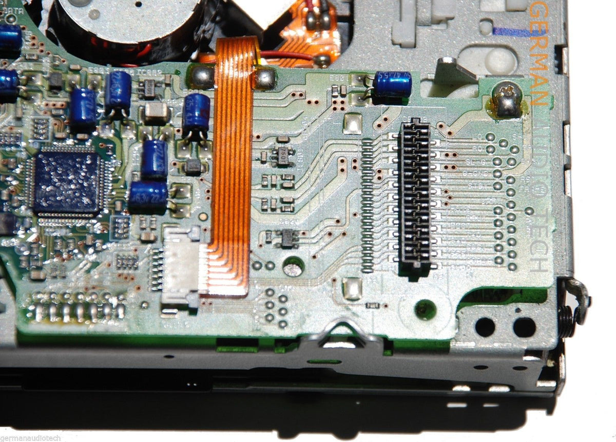 BMW CDデッキ CD53 R50 02-06 BMW Group Mini Cooper Alpine Model CD53 R50 AM/FM