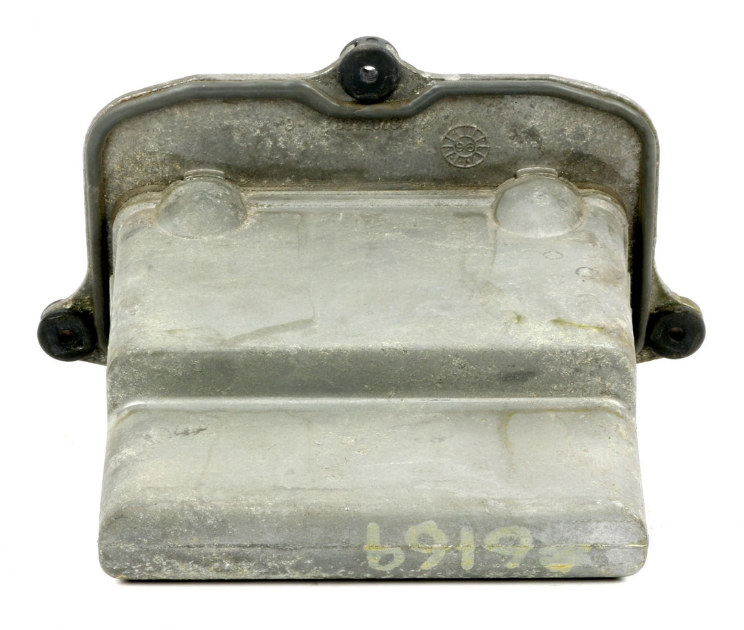 1996-1998 Buick Oldsmobile Pontiac OEM ABS control module 16221069 — Front view