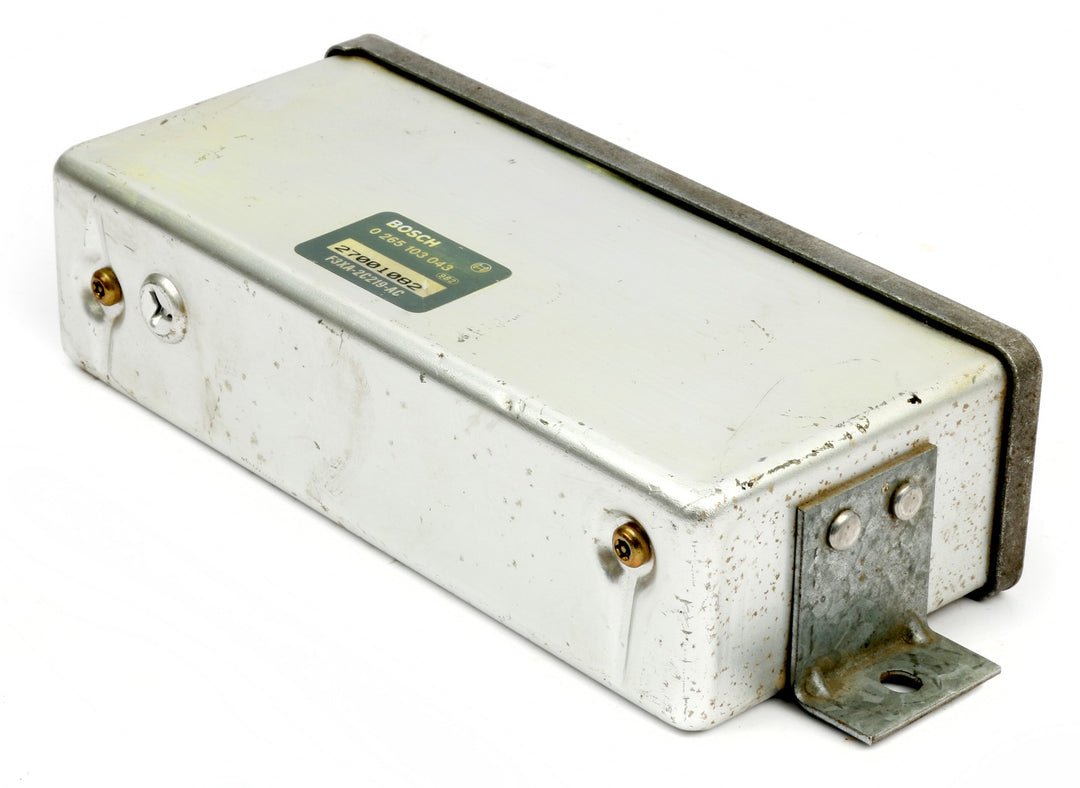 1993-1995 Nissan Quest Mercury Villager OEM ABS Control Module F3XA-2C219-AC - connector view