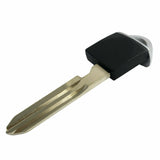Nissan Infiniti small emergency key insert — detail view 1