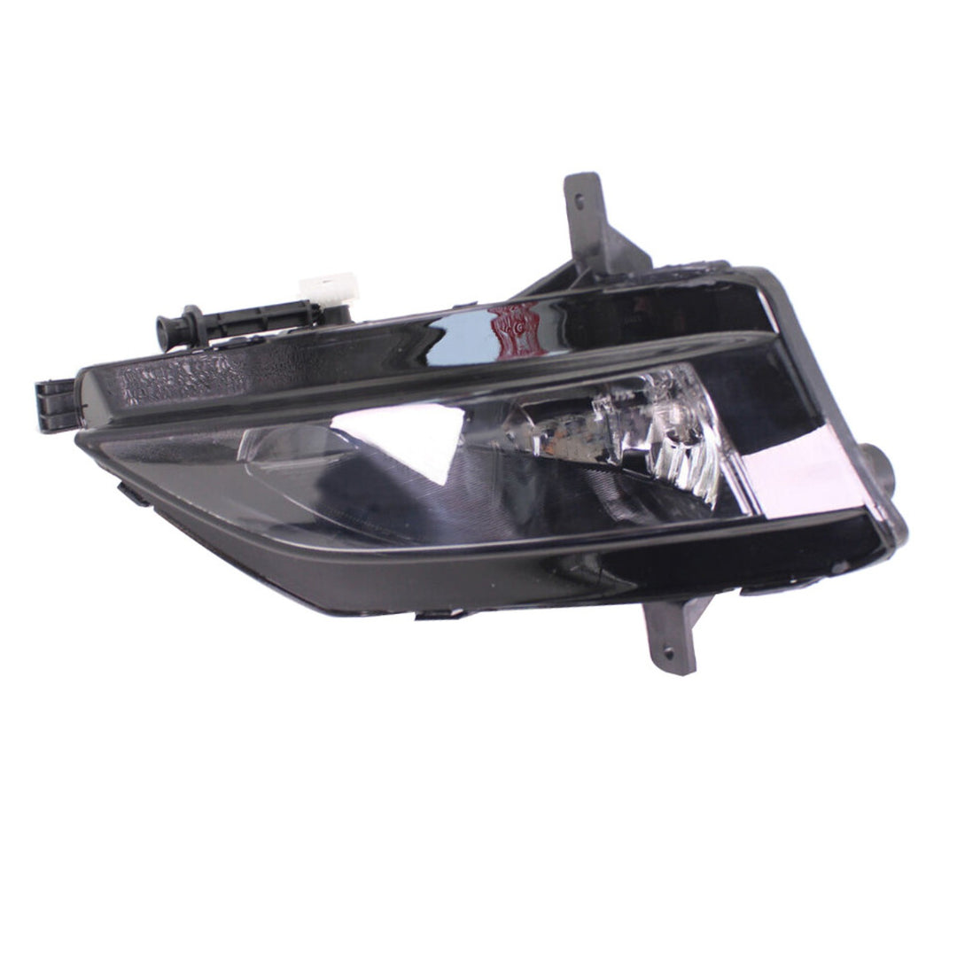 Front Fog Light Pair with Bulbs for 2019-2020 Volkswagen Jetta Sedan