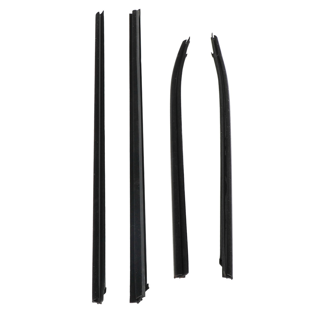 Door Window Belt Weatherstrip Set for 2012-2018 Isuzu D-Max 8-98052197-2