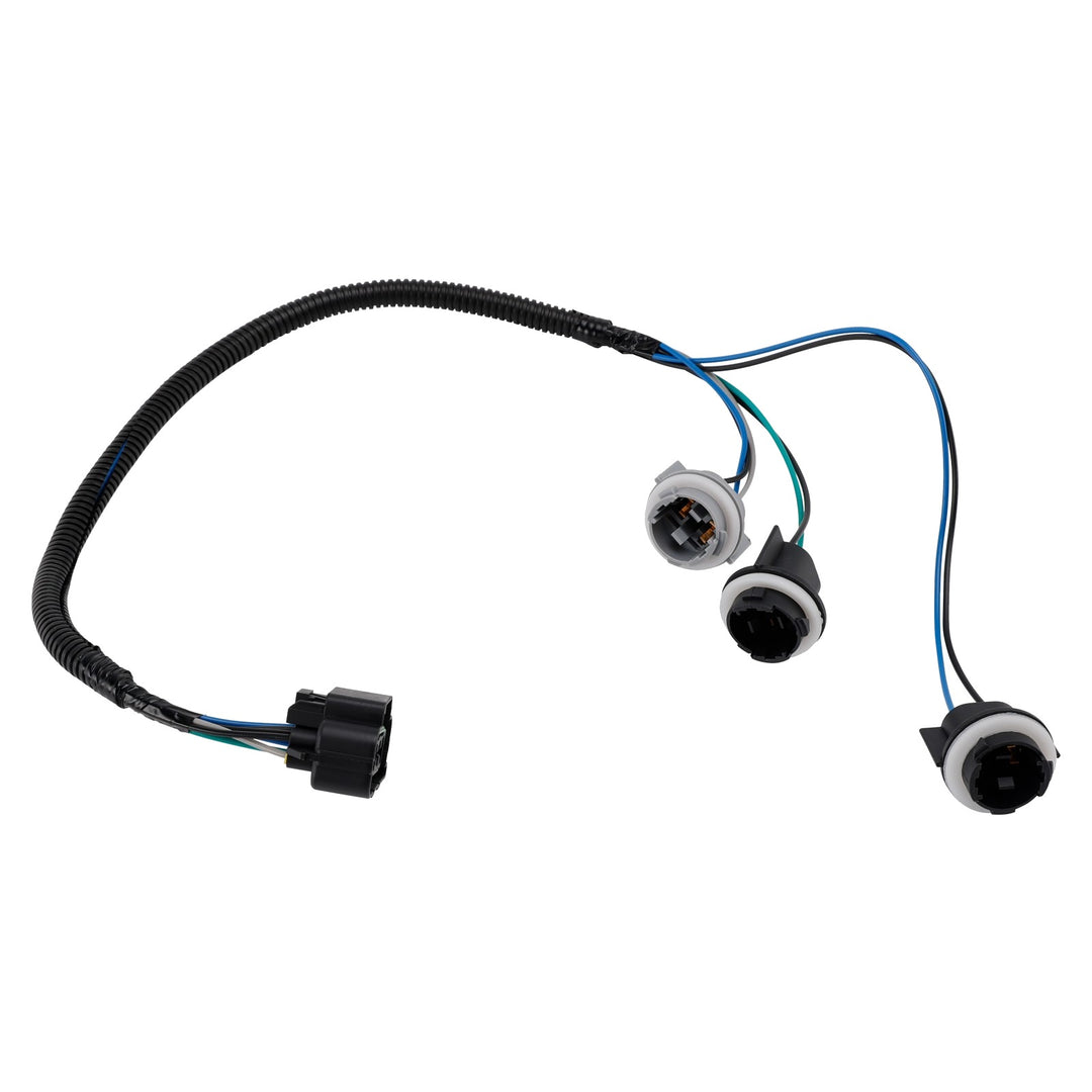 Rear Left Tail Light Wiring Harness for 2000-2006 Chevrolet Tahoe, Suburban and GMC Yukon 15306135