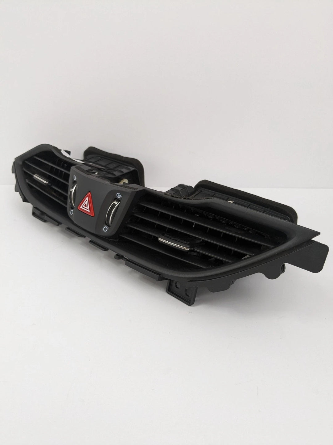 18-20 HYUNDAI ELANTRA GT center a/c heater dash vent bezel hazard switch OEM 93730-G3000 - product image
