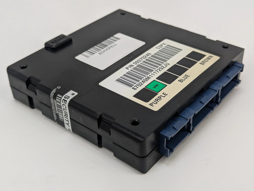 2001 GMC Yukon Body Control Module BCM 09370249 GM OEM - product image