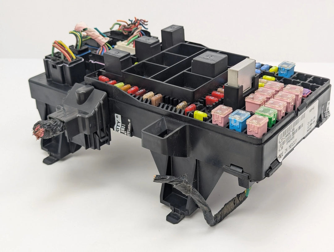 2005 Ford F150 F-150 Interior Cabin Fuse Box Relay Junction Block 5L3T-14A067-BB OEM - product image
