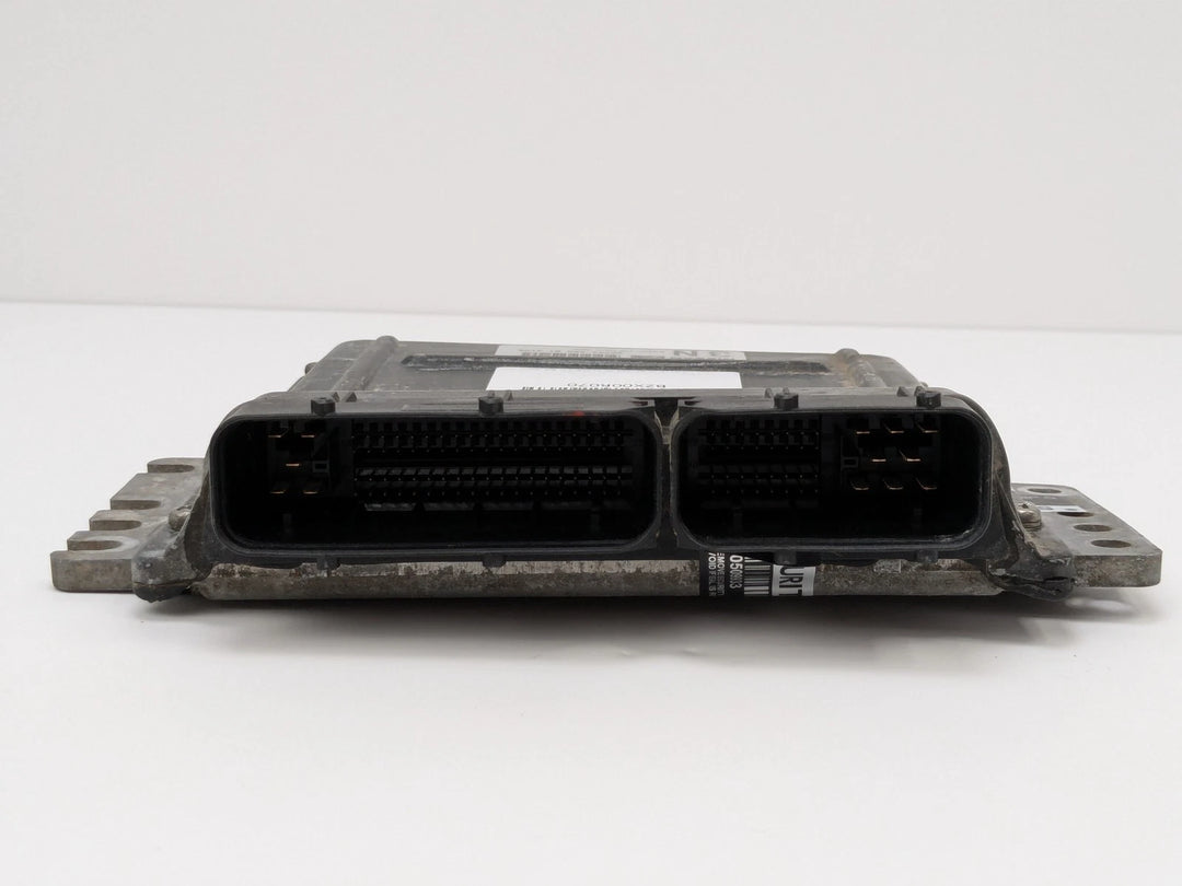 2005 Nissan Titan 4x4 5.6L Engine Control Computer ECU PCM ECM PCU MEC83-690 OEM - product image