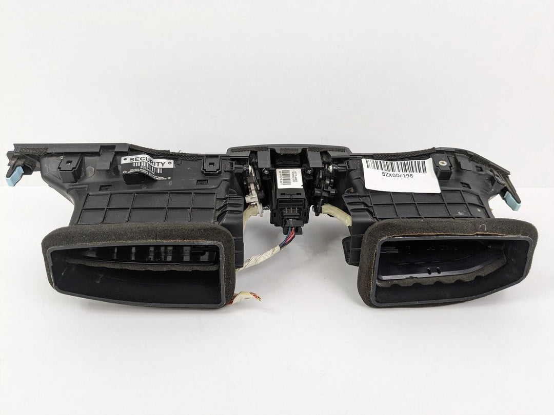 18-20 HYUNDAI ELANTRA GT center a/c heater dash vent bezel hazard switch OEM 93730-G3000 - product image