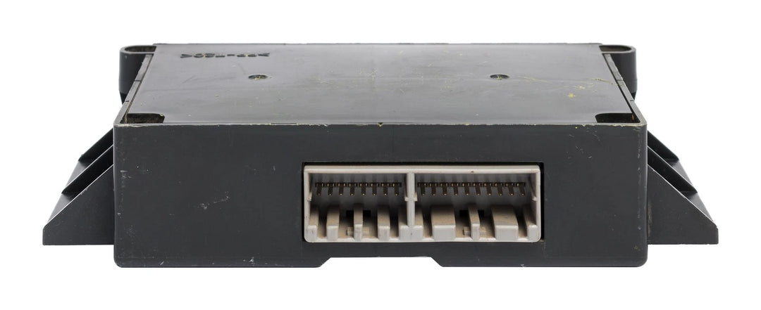 2002-2003 Isuzu Axiom Audio Equipment Radio Amplifier Part Number 8972358412 - product image