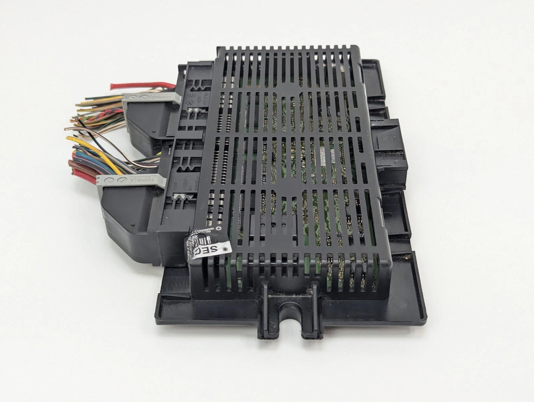 2006-2009 BMW E90 E91 E92 3 Series Footwell Module PL2 FRMFA Light Control OEM 9128185 - product image