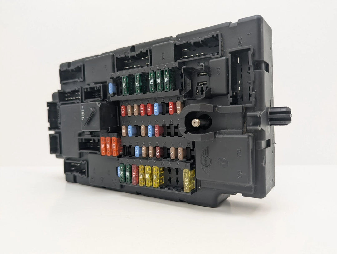 2007-2014 Mini Cooper S R56 Power Distribution Fuse Junction Box JBE Module OEM 3456850 - product image