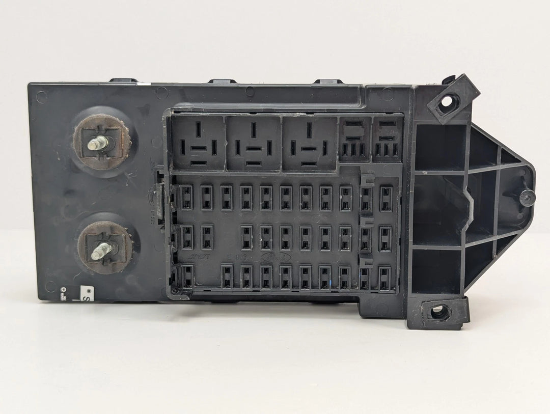 1999-2003 Ford F-150 4.2L AT Interior Fuse Relay Junction Box XL34-14A067-CB OEM - product image