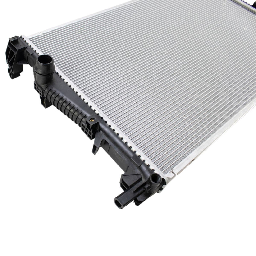 Radiator for 2014-2018 Jeep Cherokee