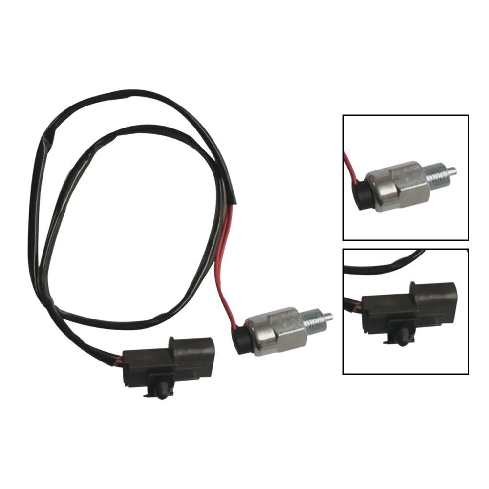 Freewheel Clutch Switch MR176697 for 1996-2007 Mitsubishi Pajero