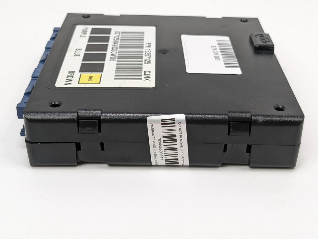 1998-2000 Chevrolet Blazer Body Control Module BCM 16257125 GM OEM - product image