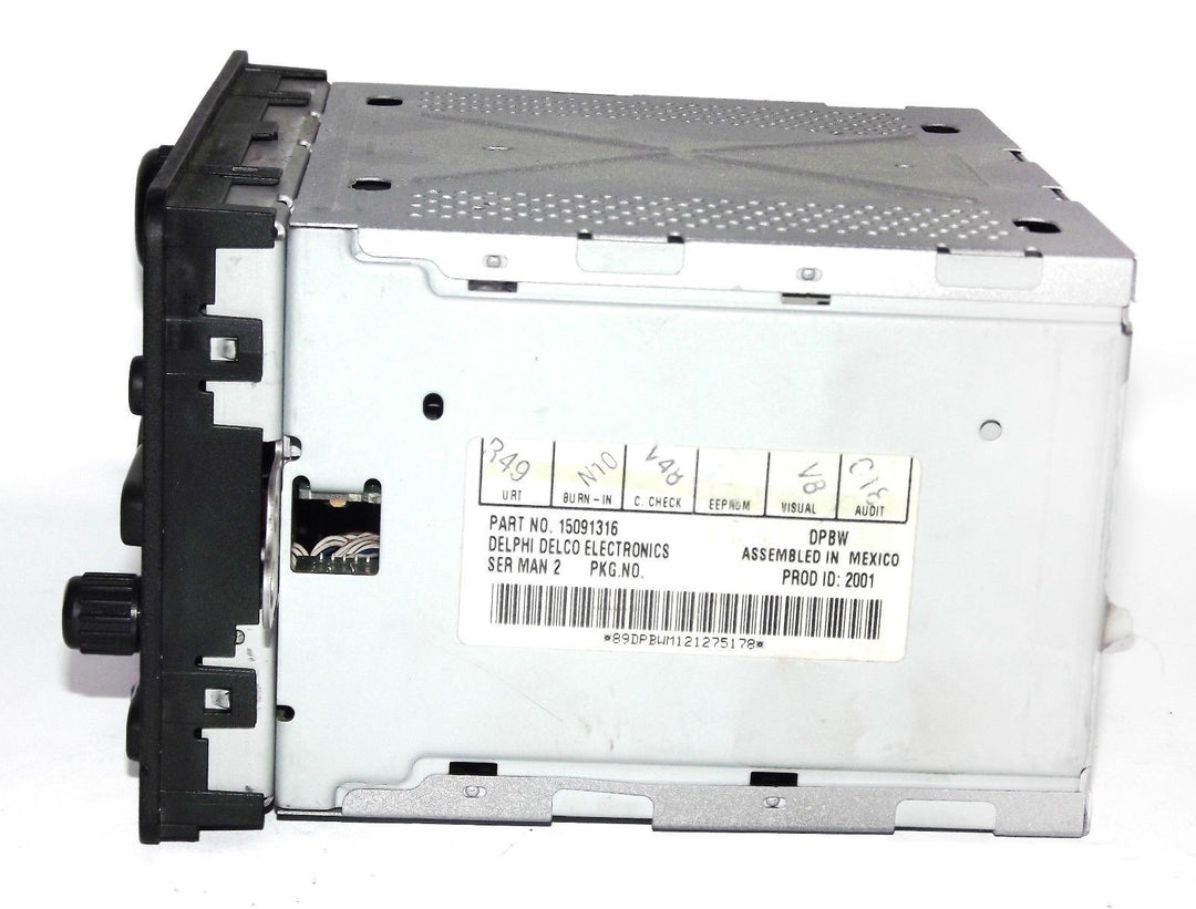 2001-03 Chevrolet GMC S10 Truck Van OEM CD Radio with Aux 15091316 UN0 - product image