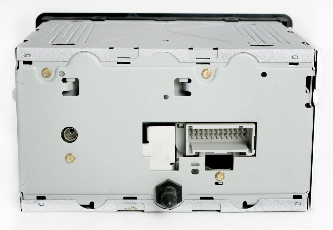 2000-2005 Chevrolet Impala Cavalier OEM AM FM CD Radio with Aux 10315119 - product image