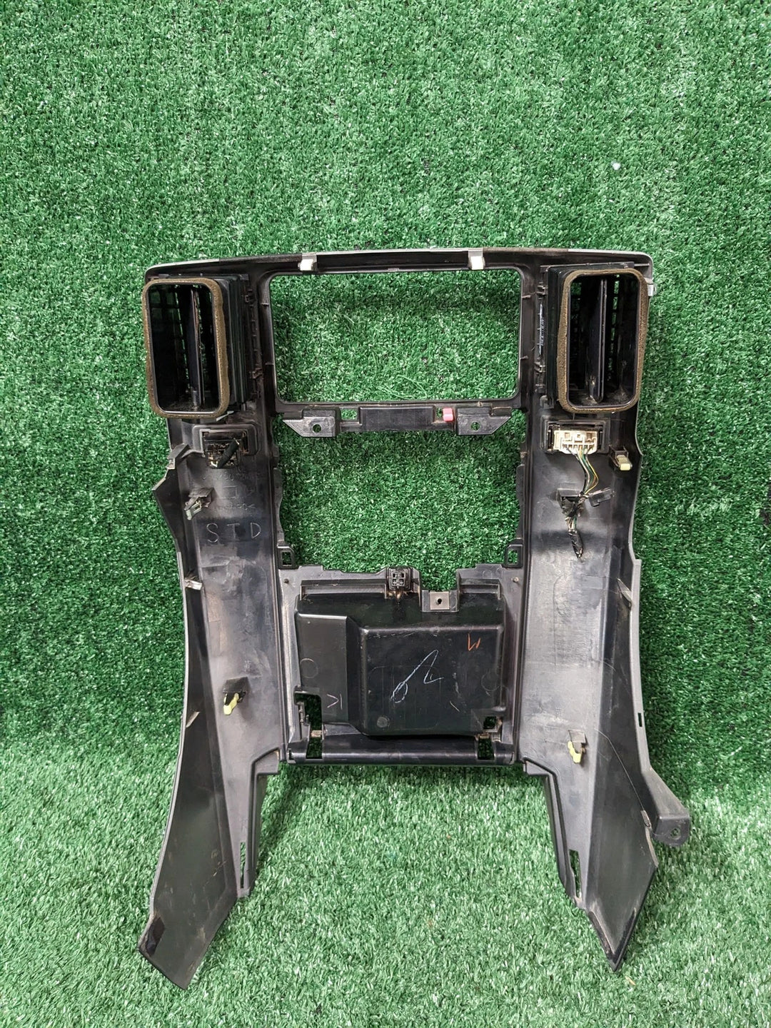 2003 TO 2009 TOYOTA 4RUNNER RADIO PLAYER CLIMATE CONTROL PANEL CENTER DASH 55405-35420 OEM - product image