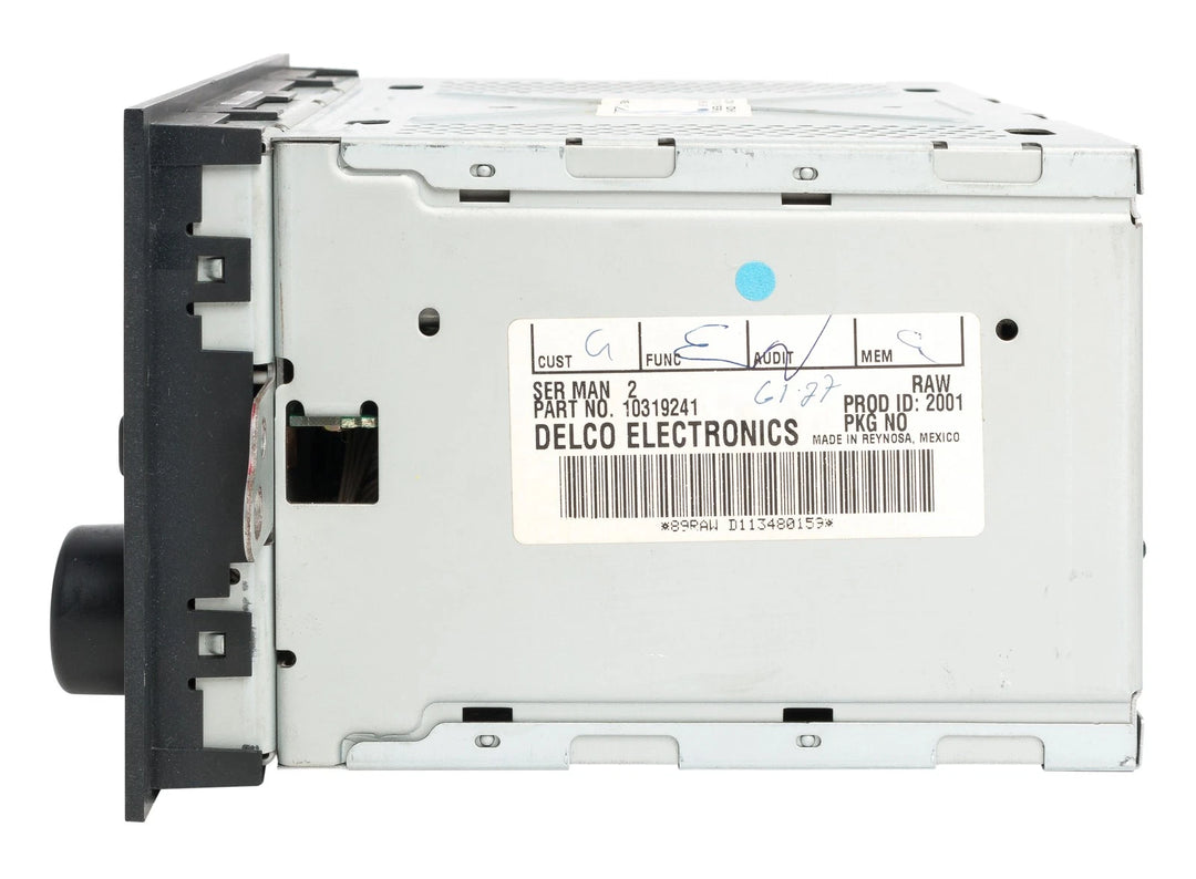 2002-2003 Buick Rendezvous OEM AM/FM CD Player Radio 10319241 Option Code U1P - product image