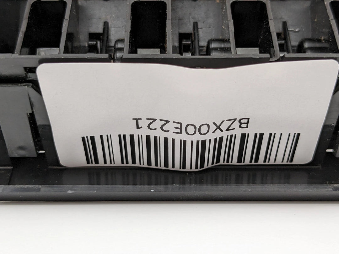 05-07 Ford F250 F350 Super Duty Dash Auxiliary Switches Trim Bezel 5C3T-13D734 OEM - product image