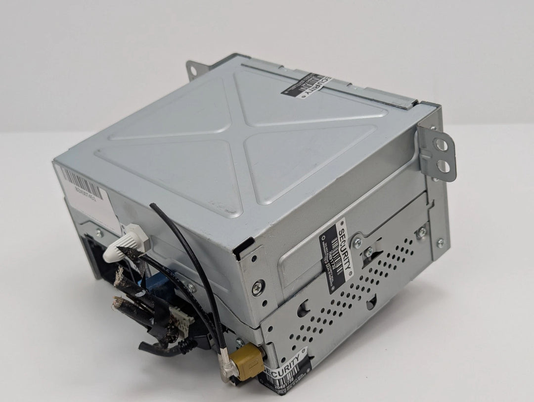 15-19 Buick Cascada Encore Verano Cruze Radio Receiver CD Player OEM 84027468 - product image