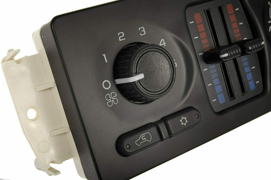 Temperature Climate Heater AC Control for 2003-06 Chevy Isuzu Saab 599-210xd 15107752